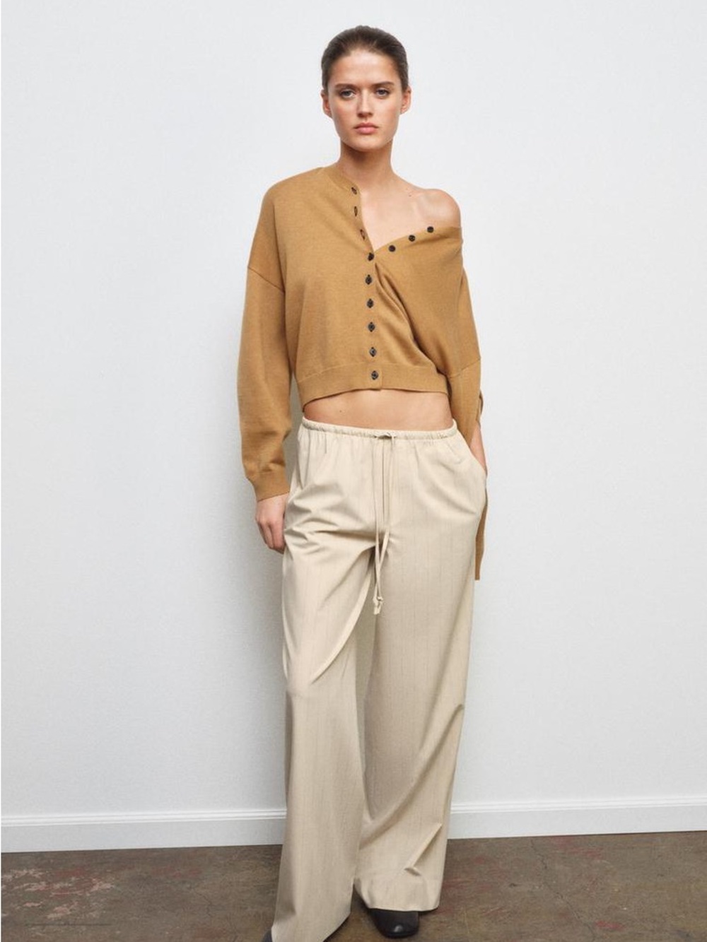 ZARA V-NECK KNIT CARDIGAN. TAUPE BROWN 3581/001/704